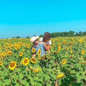 Meet your Posher, Abigail